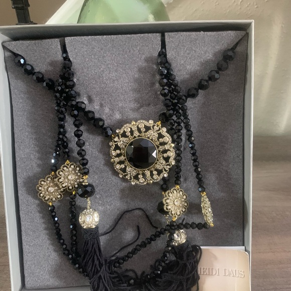 Heidi Daus Jewelry - Heidi Daus Black and Gold Beaded Necklace